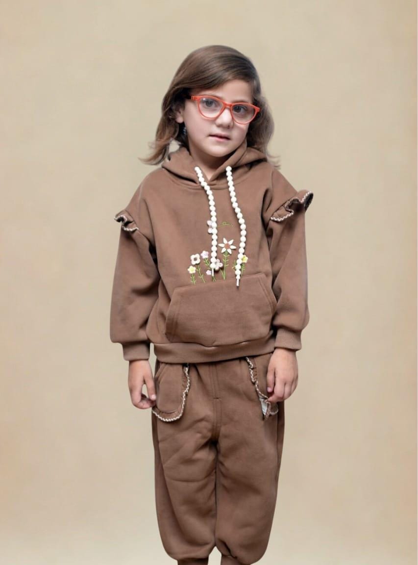 🤎 Cozy Charm – Embroidered Brown Fleece Set