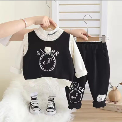 🕒 Cute Clock Bear Outfit – with White Inner  🐾