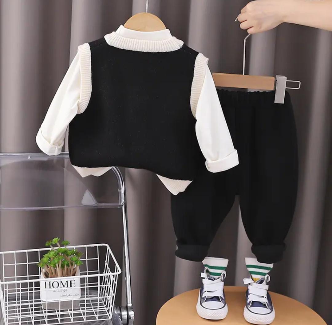 🕒 Cute Clock Bear Outfit – with White Inner  🐾