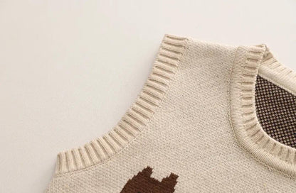 🧸 Cute Animal Crew Sweater & Cargo Pants 🫶